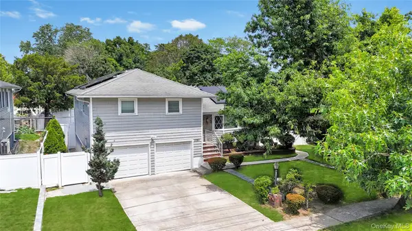 1091 Cramer Court, North Baldwin, NY 11510