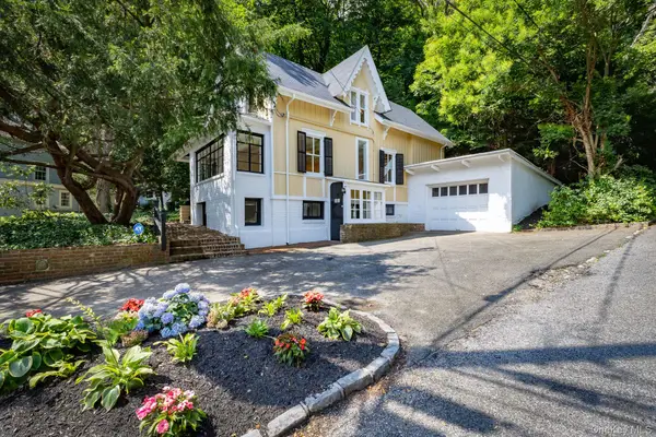 122 Main Street, Roslyn, NY 11576