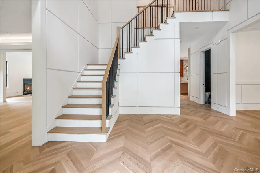 63 Fruitledge Road, Brookville, NY 11545 - Image #3