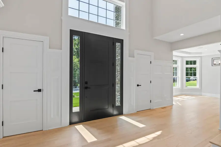 28 Meadow Glen Road, Northport, NY 11768 - Image #2