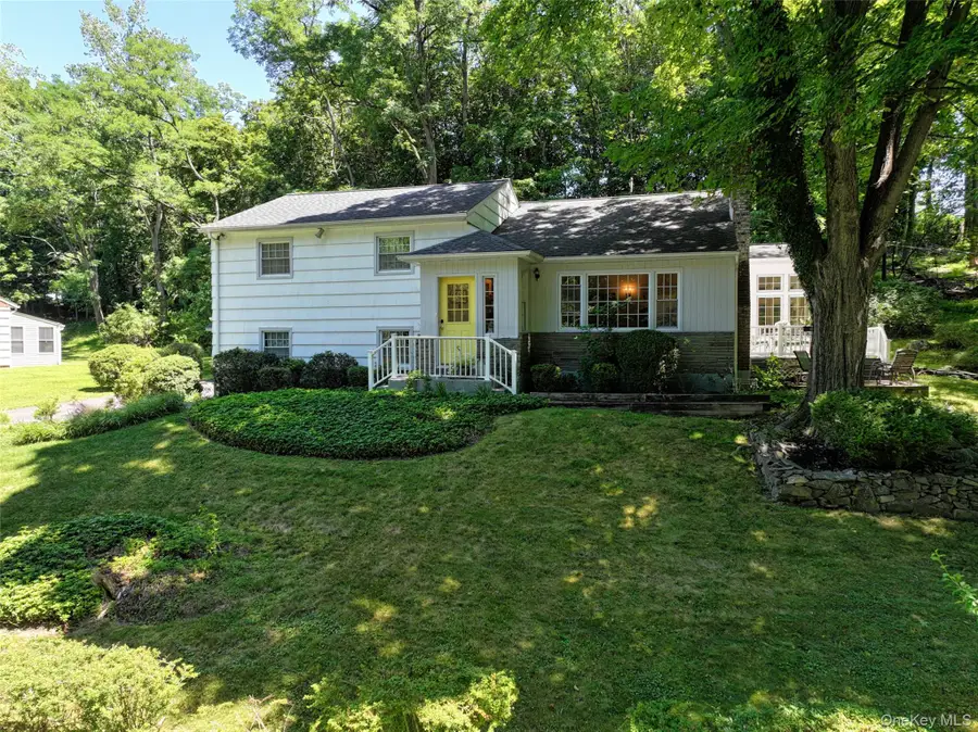 14 Cherie Lane, New Windsor, NY 12553 - Image #2