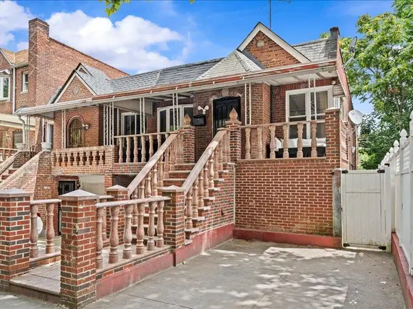 31 E 43rd Street, Brooklyn, NY 11203