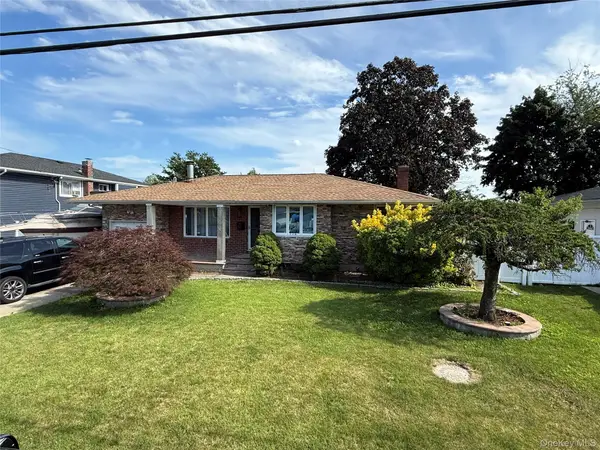 176 Floyd Street, Brentwood, NY 11717