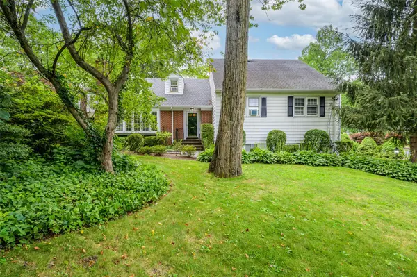 9 Martin Road, Yonkers, NY 10701