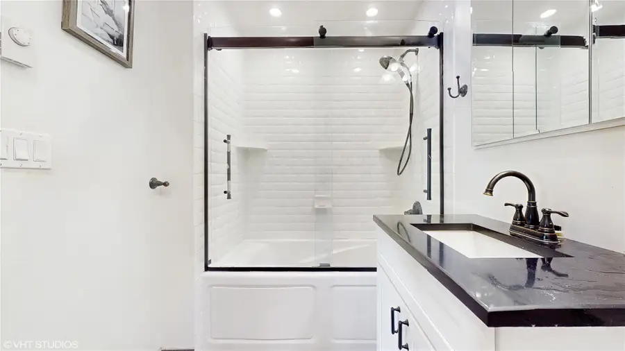 D132 Edgewater #D, Bronx, NY 10465 - Image #2