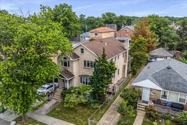 154-46 22nd Avenue, Whitestone, NY 11357