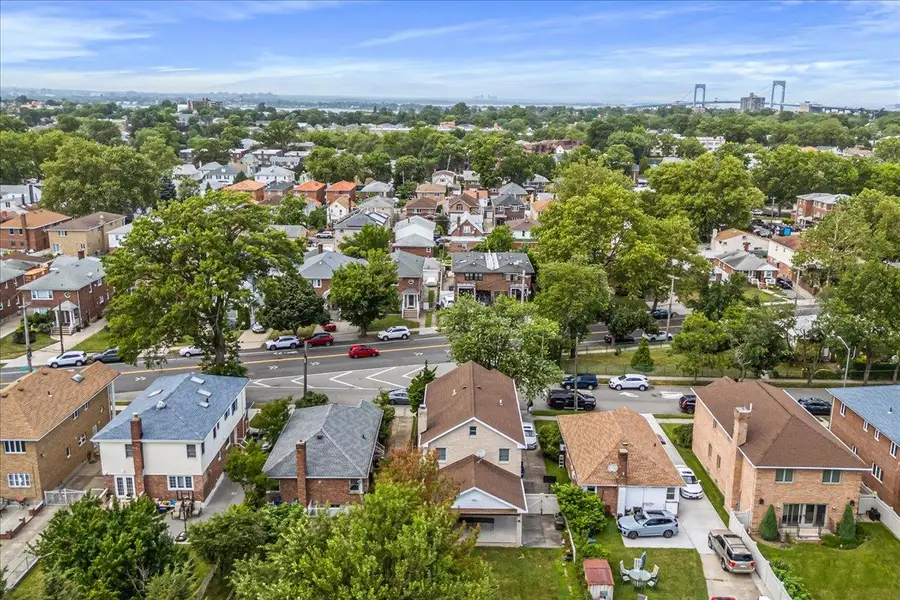 154-46 22nd Avenue, Whitestone, NY 11357 - Image #3