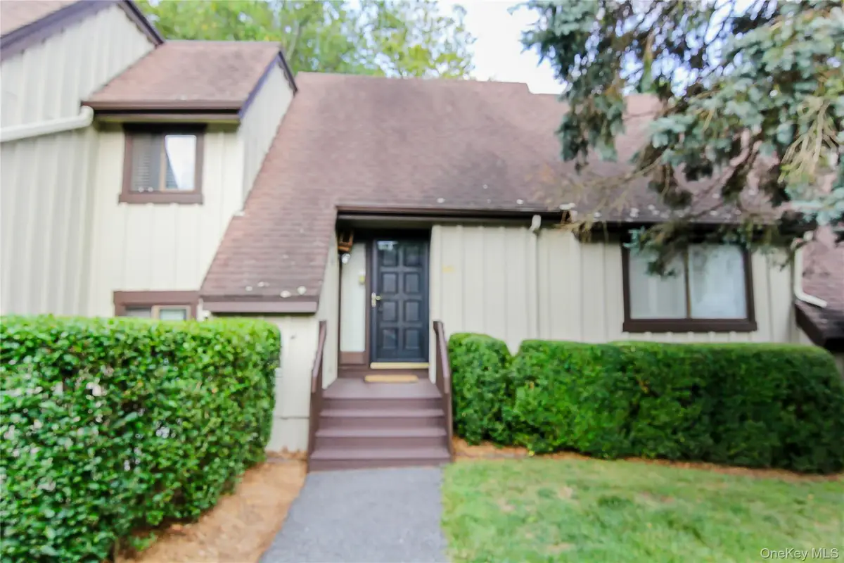 221 Locust Lane, Irvington, NY 10533 - Image #1