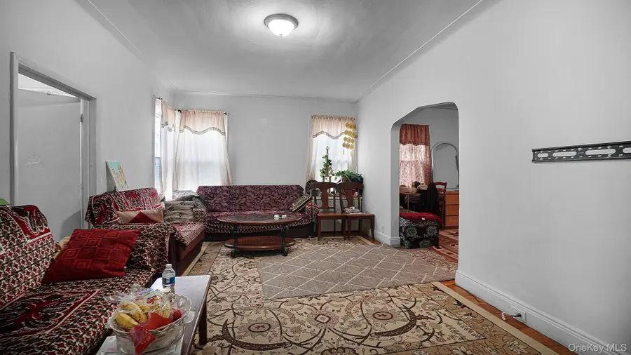 85-35 Parsons Blvd., Briarwood, NY 11435 - Image #3