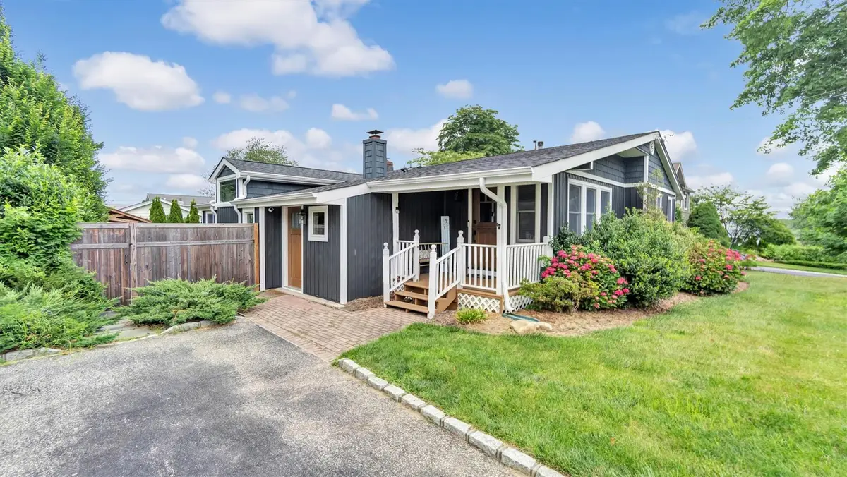 22 Coles Place, Northport, NY 11768 - Image #1