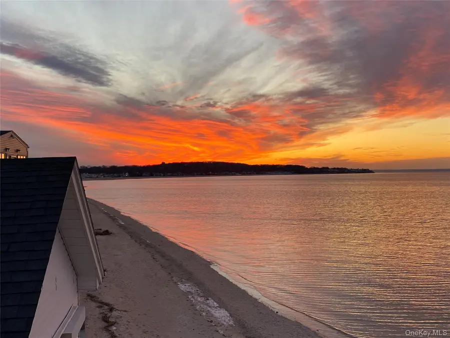 19 Pine Lane, Bayville, NY 11709 - Image #2