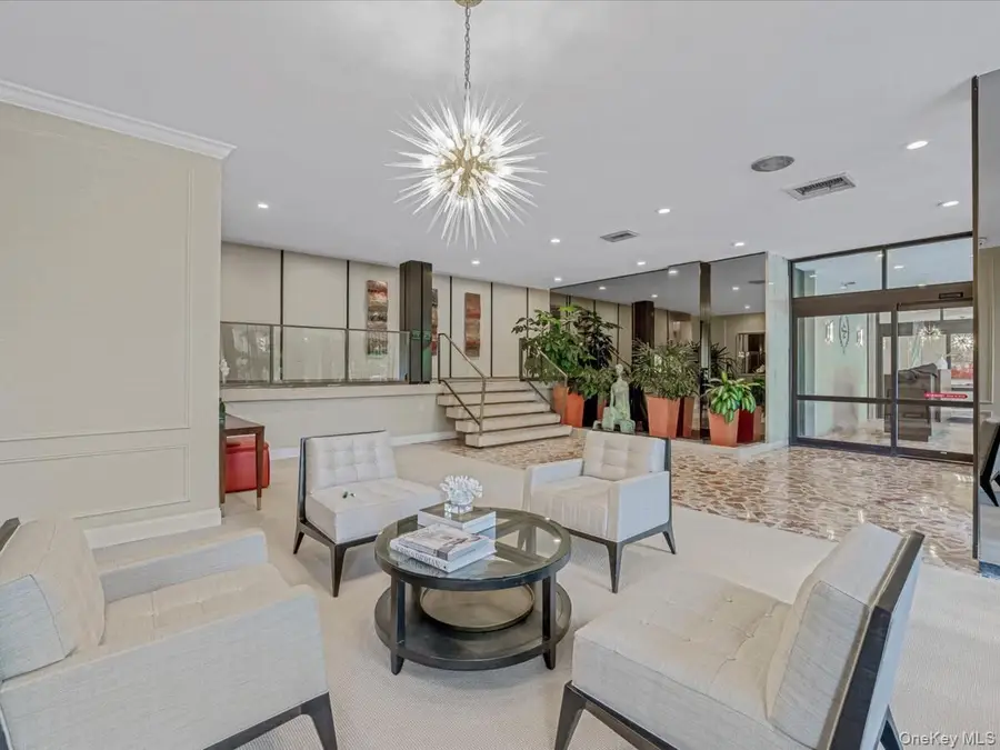 1 Kensington #107, Great Neck, NY 11021 - Image #3