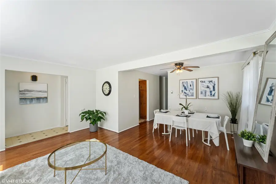 512 Nassau Boulevard, Williston Park, NY 11596 - Image #3