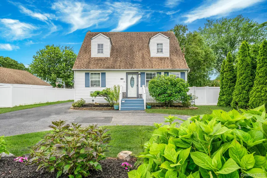 108A Union Avenue, Lake Ronkonkoma, NY 11779 - Image #2