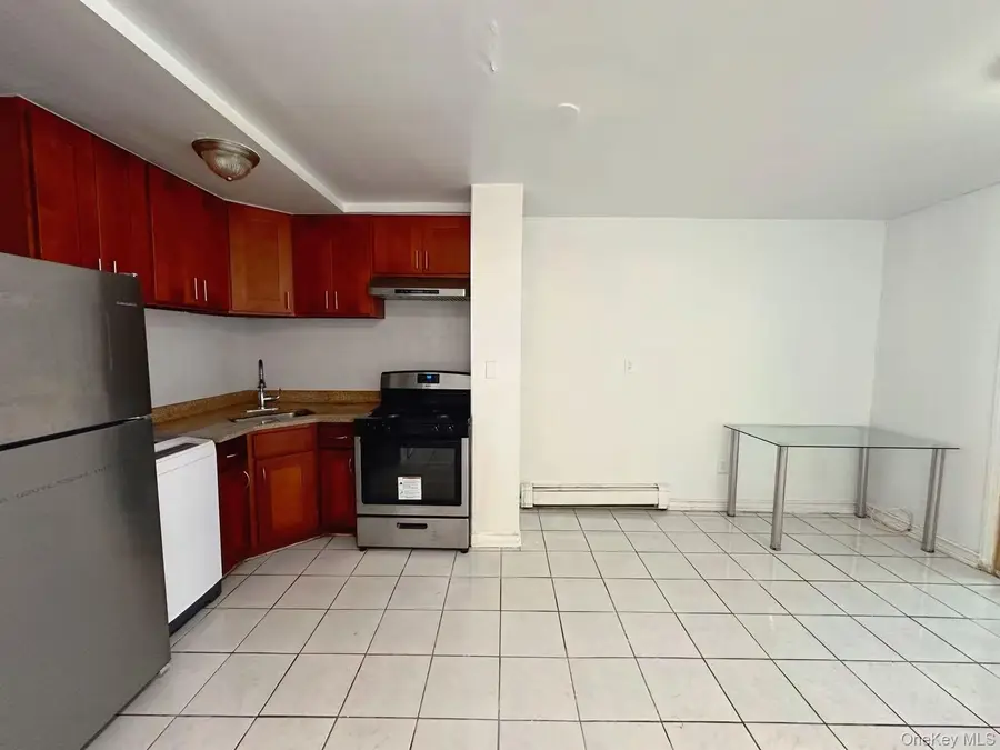 4304 158th Street #L4, Flushing, NY 11358 - Image #2