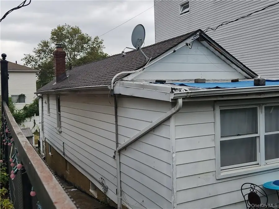 815 Swinton Avenue, Bronx, NY 10465 - Image #2