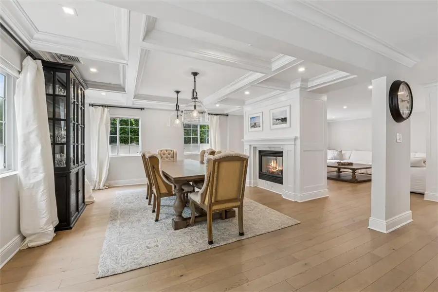 230 W Beech Street, Long Beach, NY 11561 - Image #2