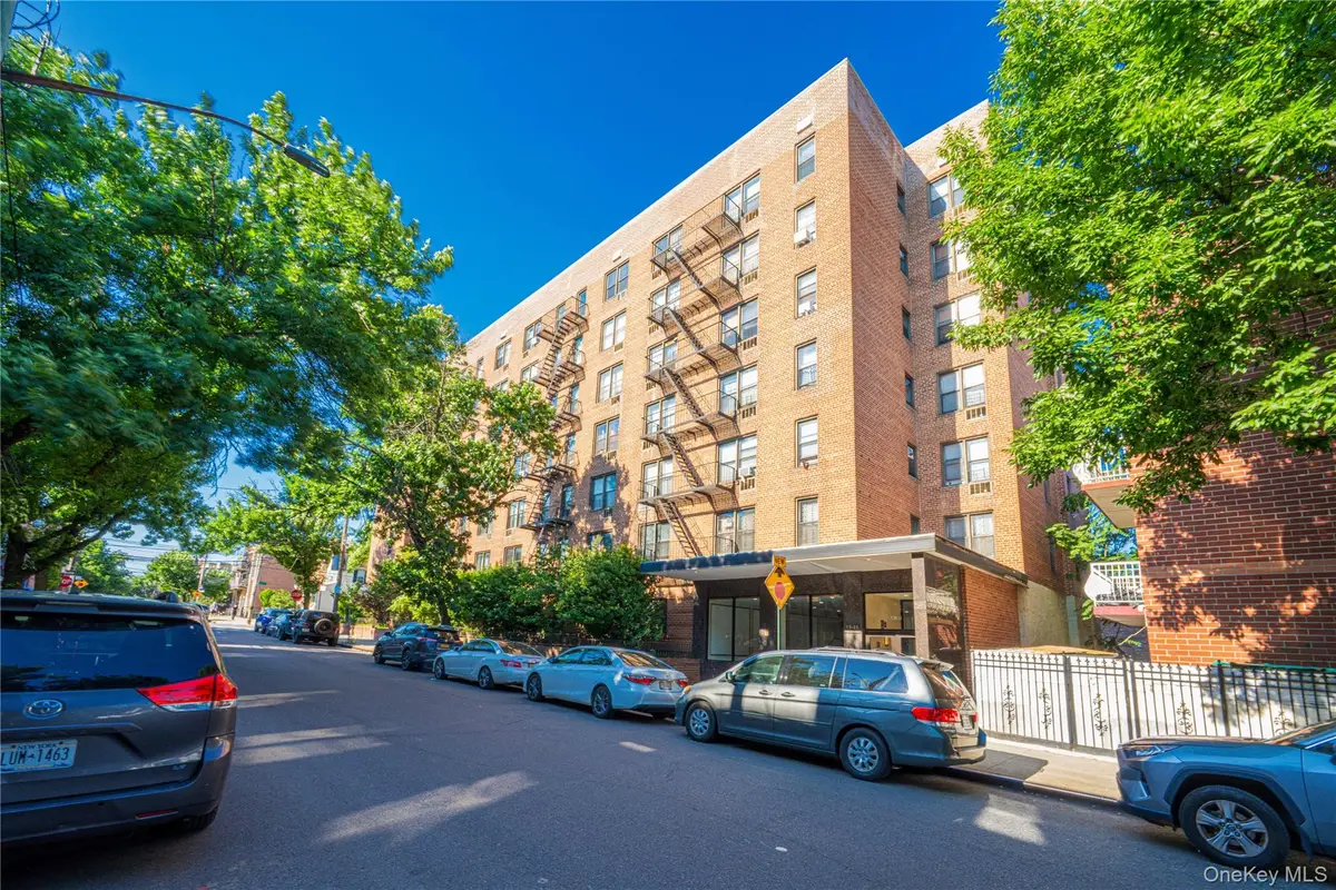 53-11 90 Street #1F, Elmhurst, NY 11373 - Image #1