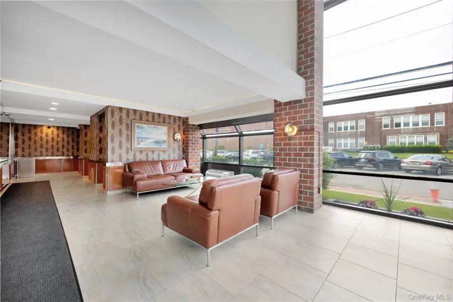 750 Broadway W #3M, Long Beach, NY 11561 - Image #3