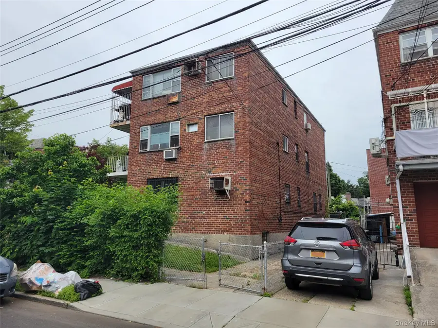 79-15 Kneeland Avenue, Elmhurst, NY 11373 - Image #3