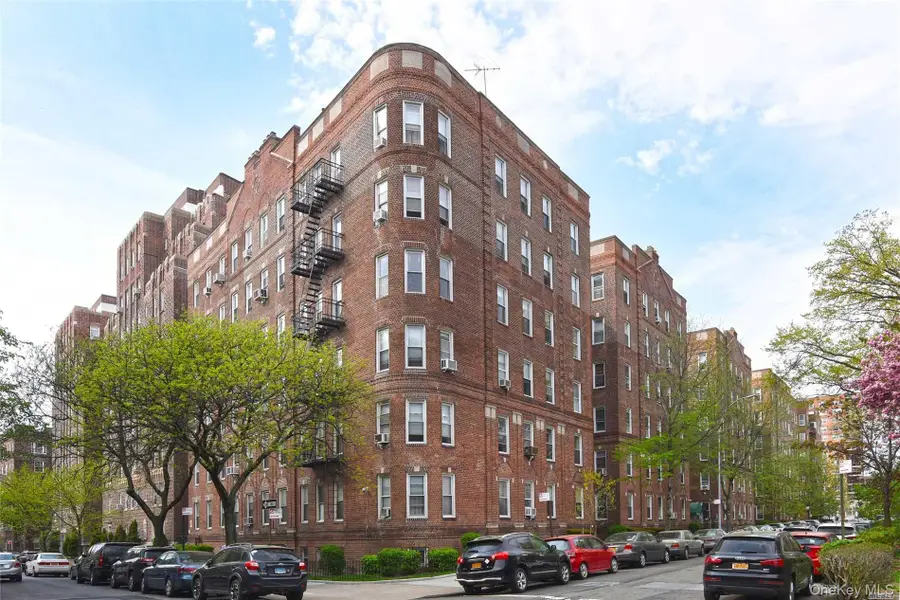 111-15 75th Avenue #4K, Forest Hills, NY 11375 - Image #2