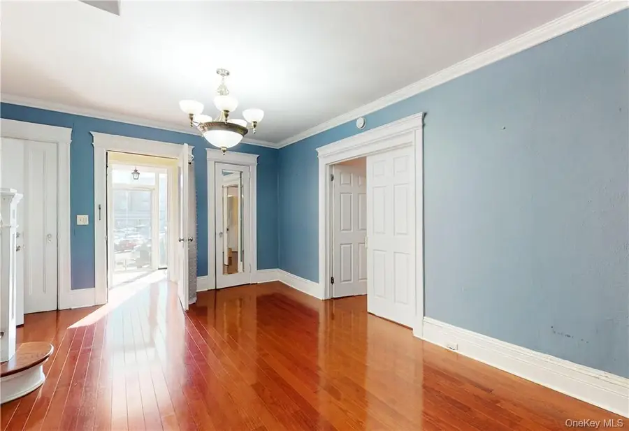 14 Hamilton Avenue, New Rochelle, NY 10801 - Image #3