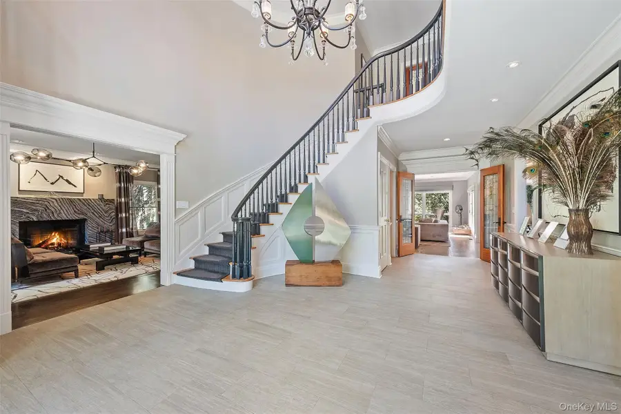 8 Ridgeview Circle, Armonk, NY 10504 - #3