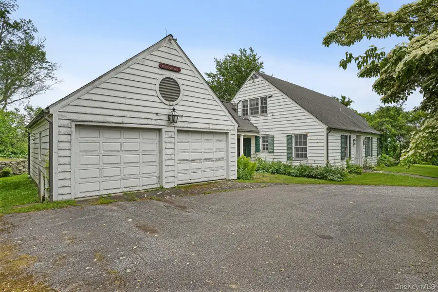 175 Old Quaker Hill Road, Pawling, NY 12564 - Image #2