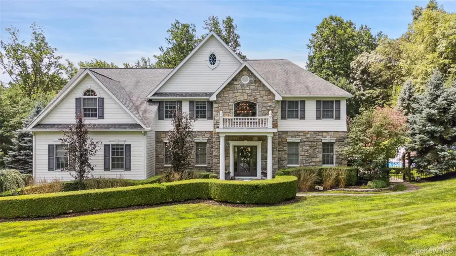 6 Shard Court, Katonah, NY 10536 - Image #2