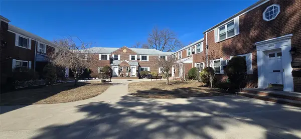 254-61 75th Avenue #A11-1, Glen Oaks, NY 11004