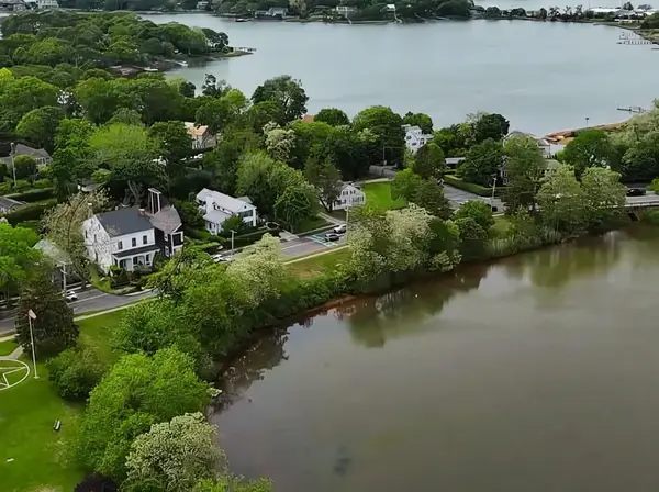 352 Main Street, Sag Harbor, NY 11963