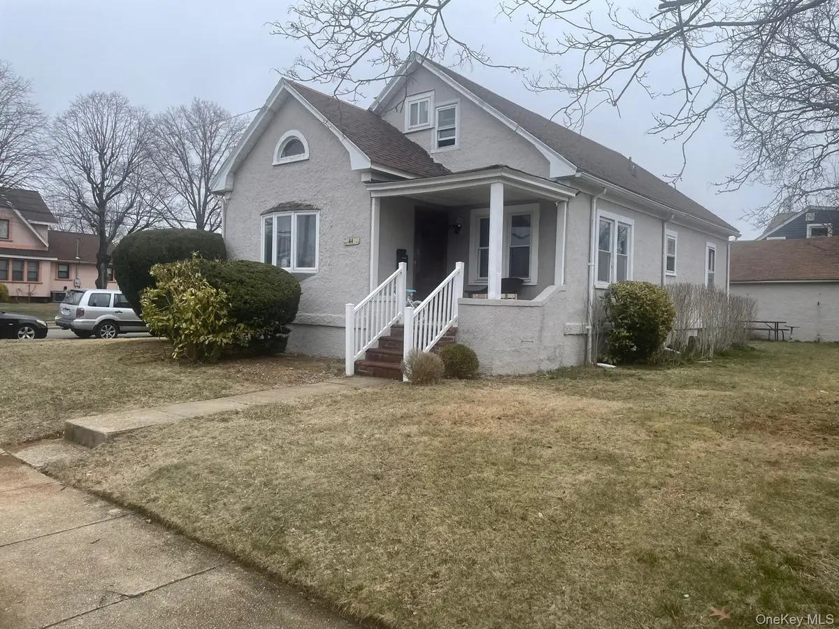 44 Nassau Parkway, Hempstead, NY 11550 - Image #1