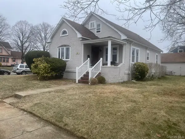 44 Nassau Parkway, Hempstead, NY 11550