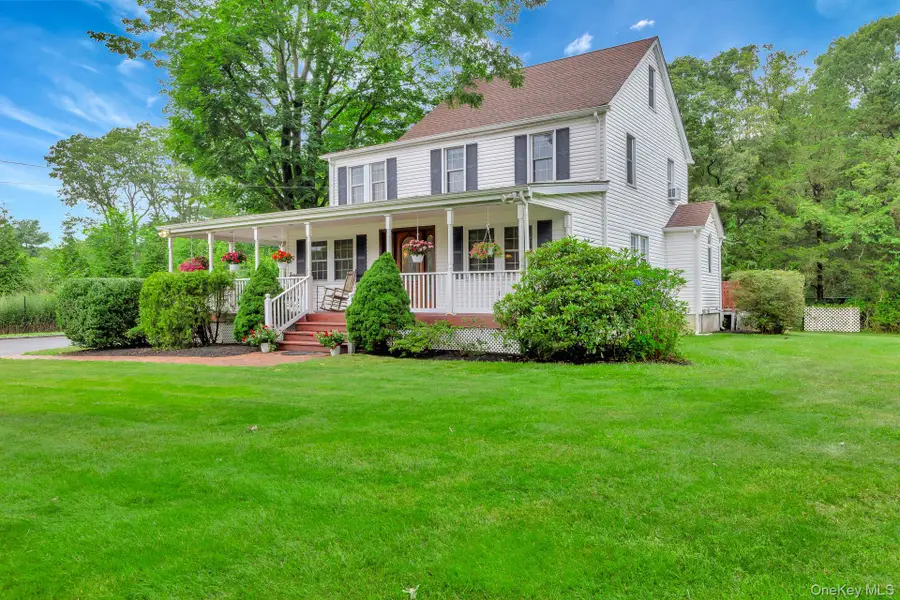 1 Garfield Court, Nesconset, NY 11767 - Image #3