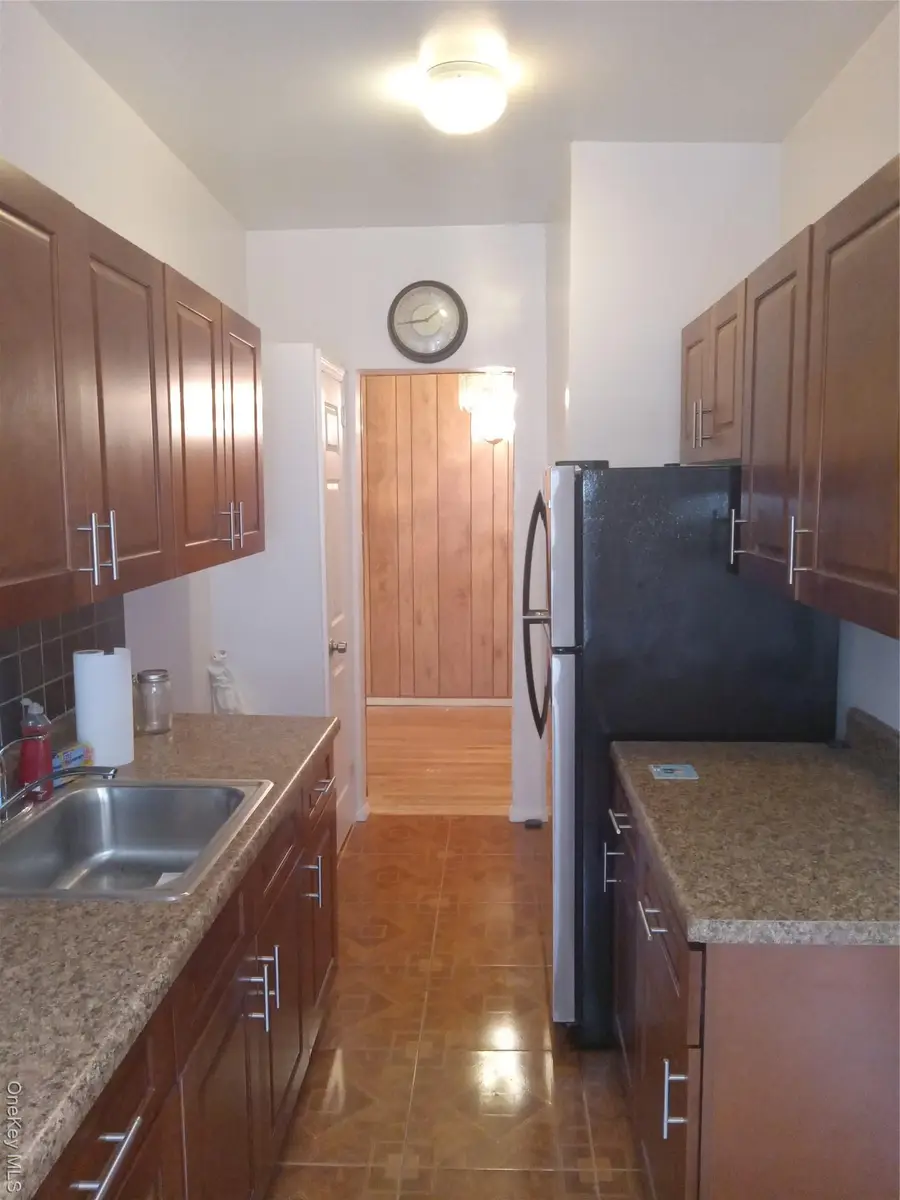 2156 Cruger Avenue #5G, Bronx, NY 10462 - Image #2