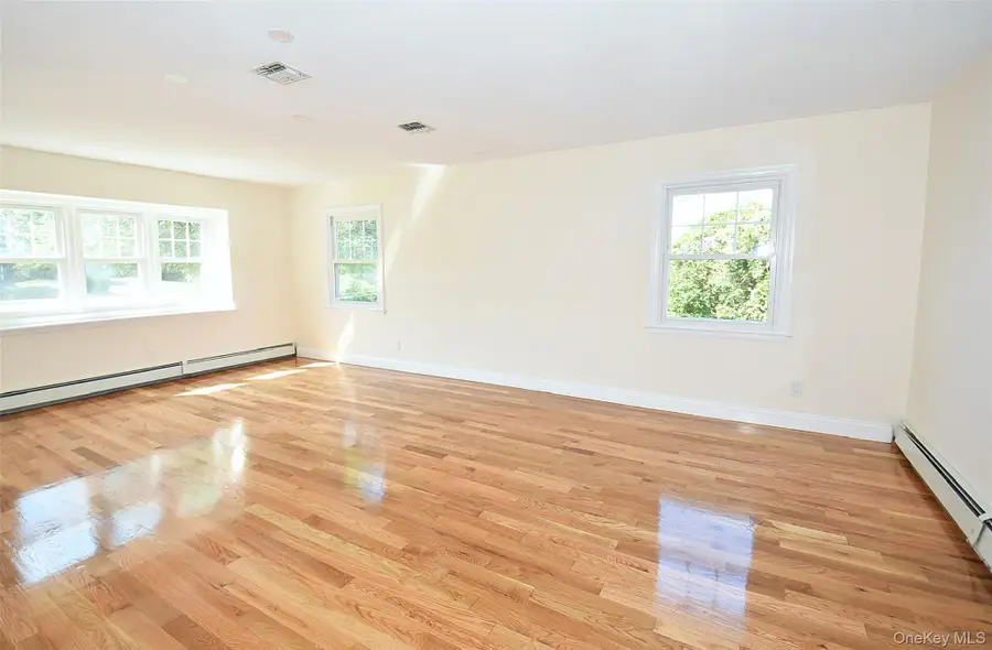 675 Hawkins Road E, Coram, NY 11727 - Image #3