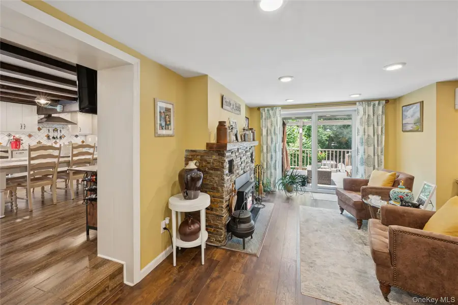 123 Pleasant Road, Lake Peekskill, NY 10537 - Image #3