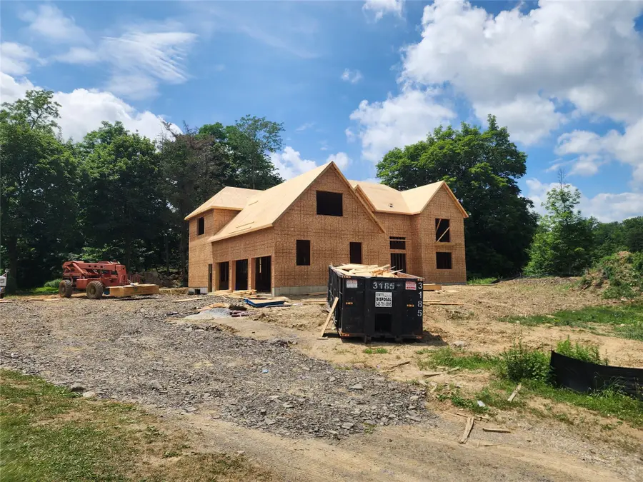 6 Pinnacle Boulevard, Balmville, NY 12550 - Image #2