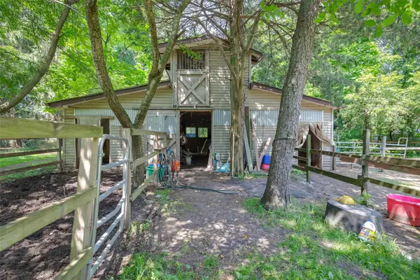 33 N Coleman Road, Centereach, NY 11720