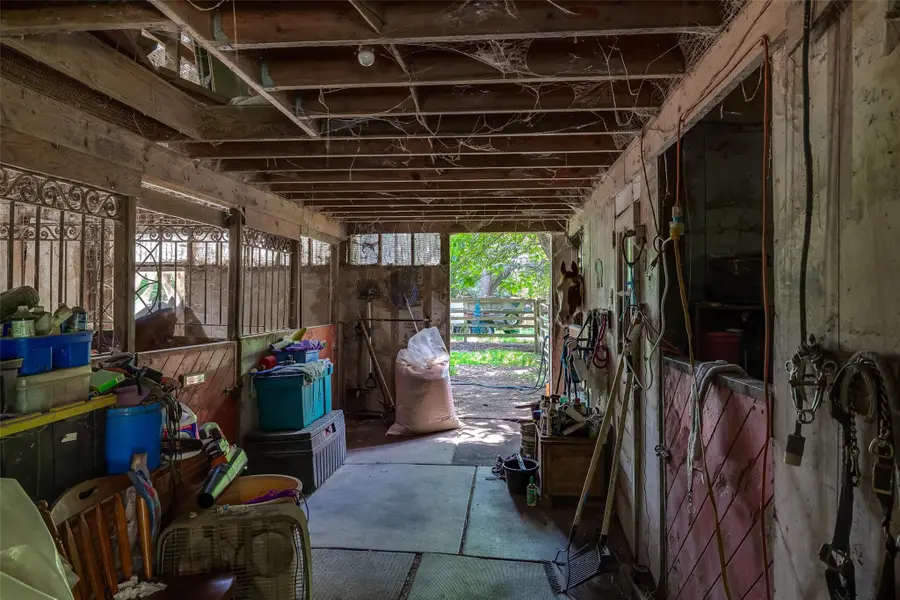 33 N Coleman Road, Centereach, NY 11720 - Image #2