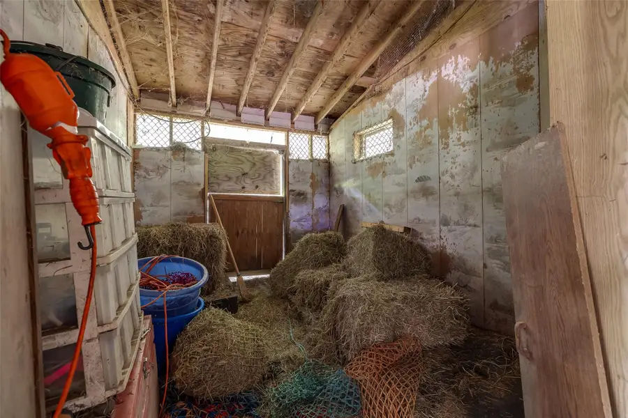 33 N Coleman Road, Centereach, NY 11720 - Image #3