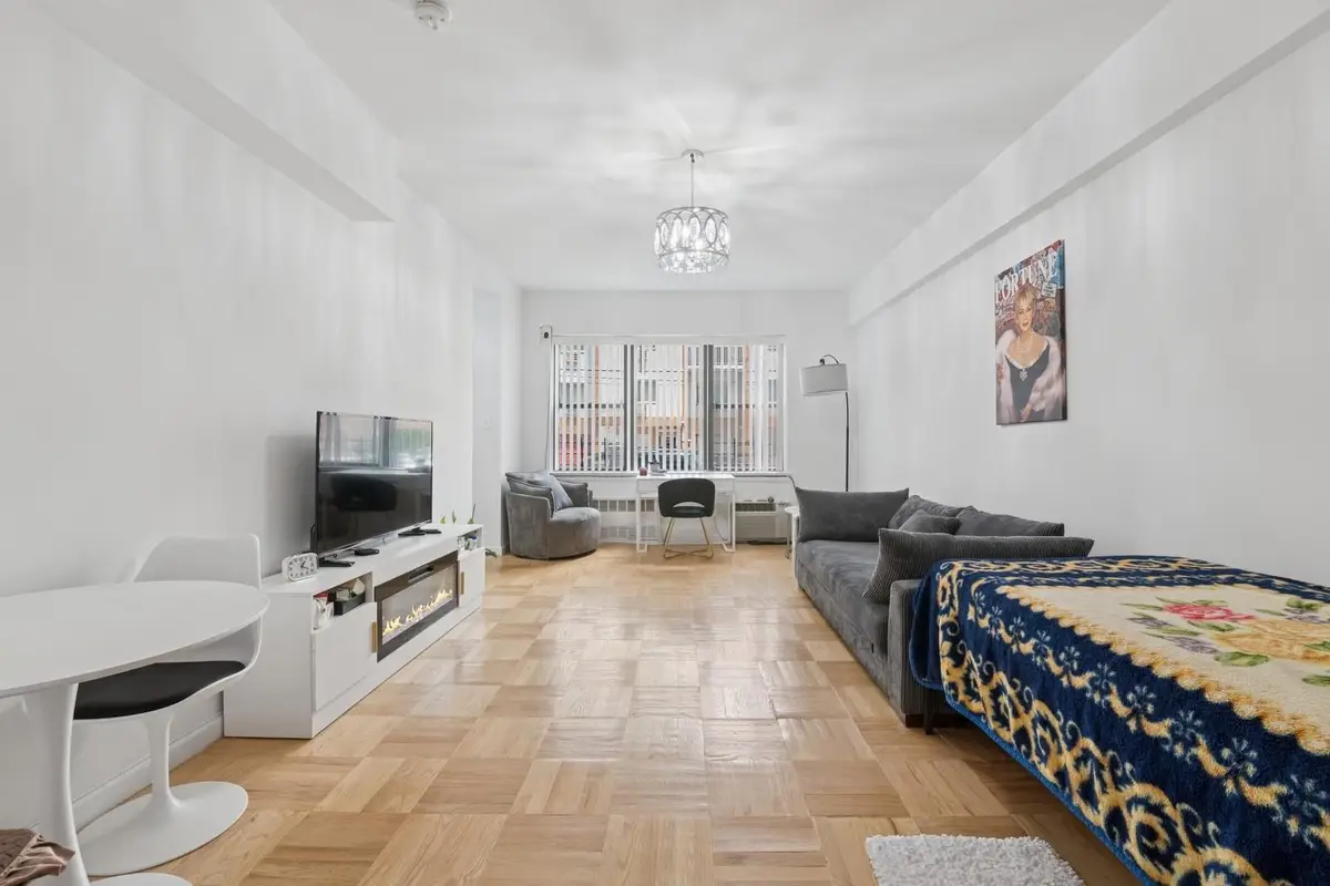 76-26 113th Street #1B, Forest Hills, NY 11375 - Image #1