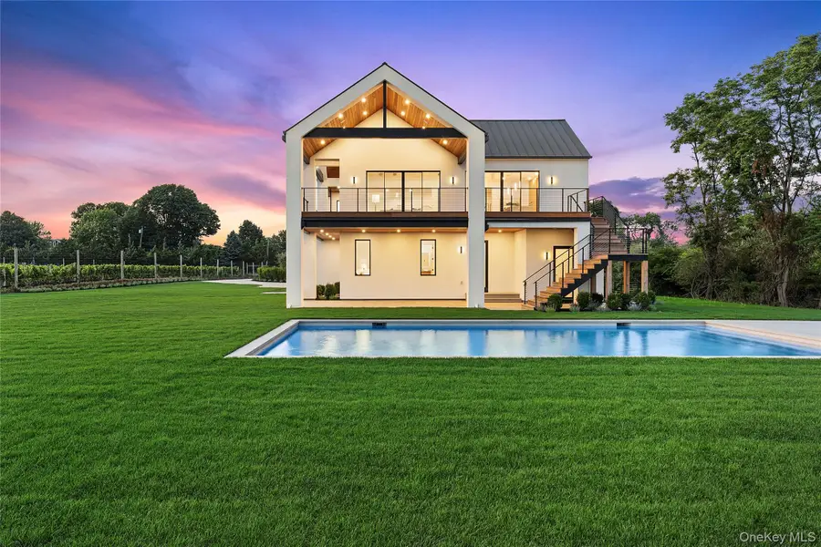 19620 Soundview Avenue, Southold, NY 11971 - Image #2