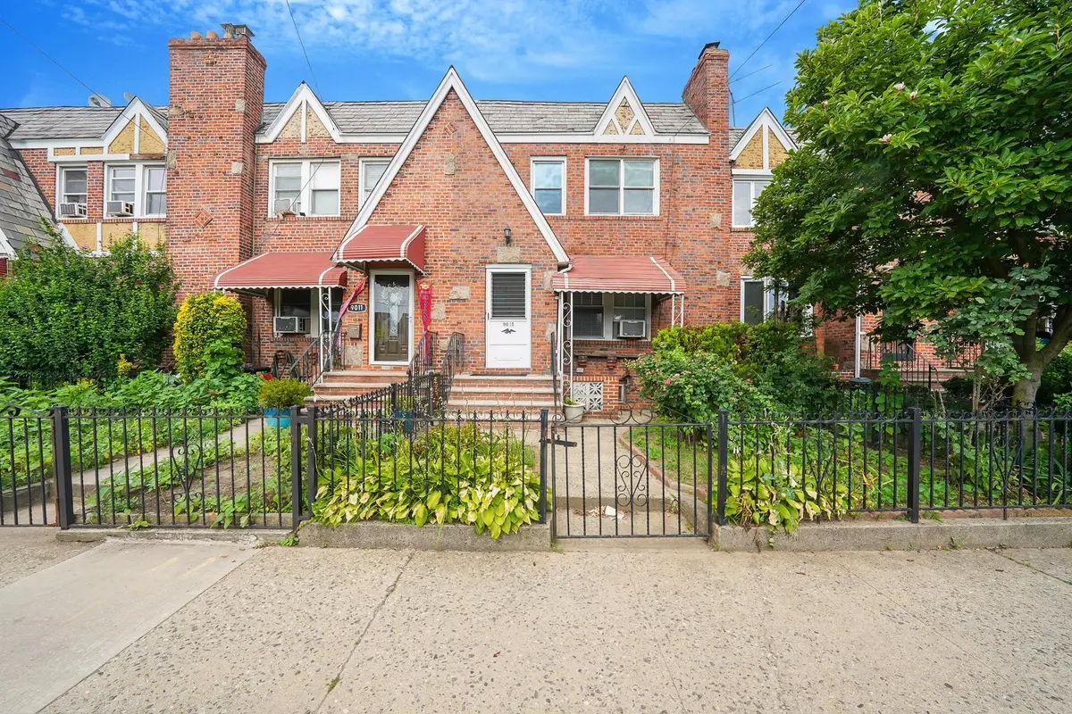 90-13 Francis Lewis Boulevard, Queens Village, NY 11428 - Image #1