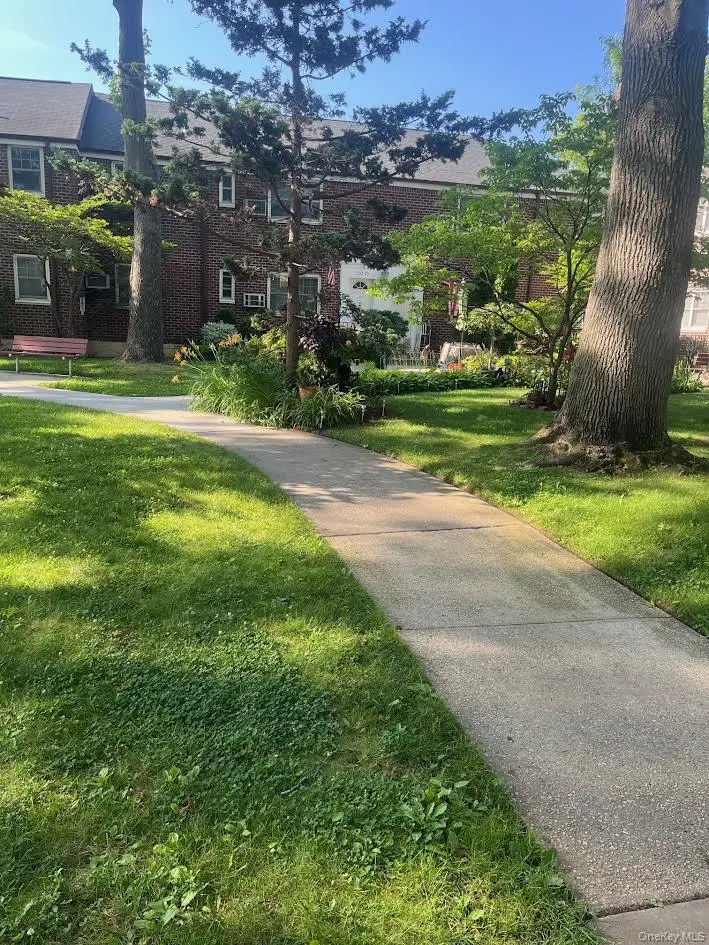 252-33 63rd Avenue #Upper Level, Little Neck, NY 11362 - Image #3