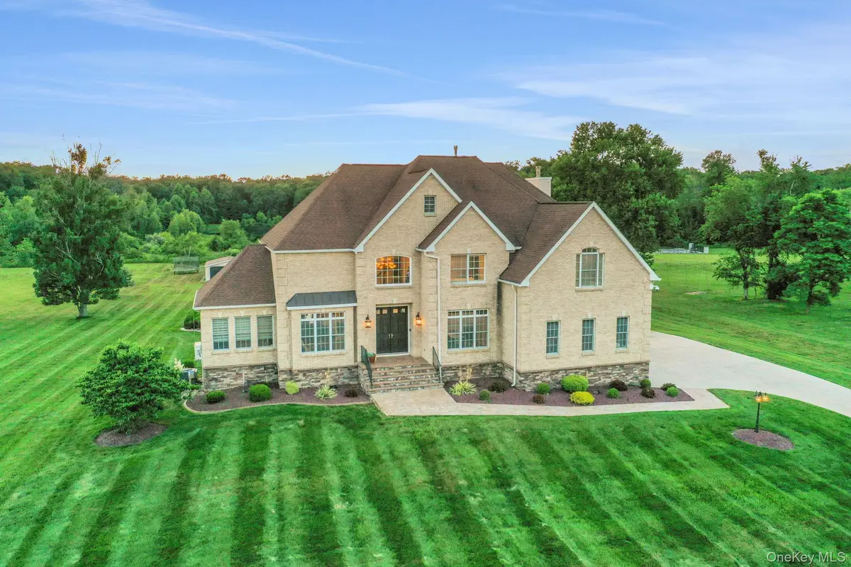 28 Viola Court, Wappingers Falls, NY 12590 - Image #1