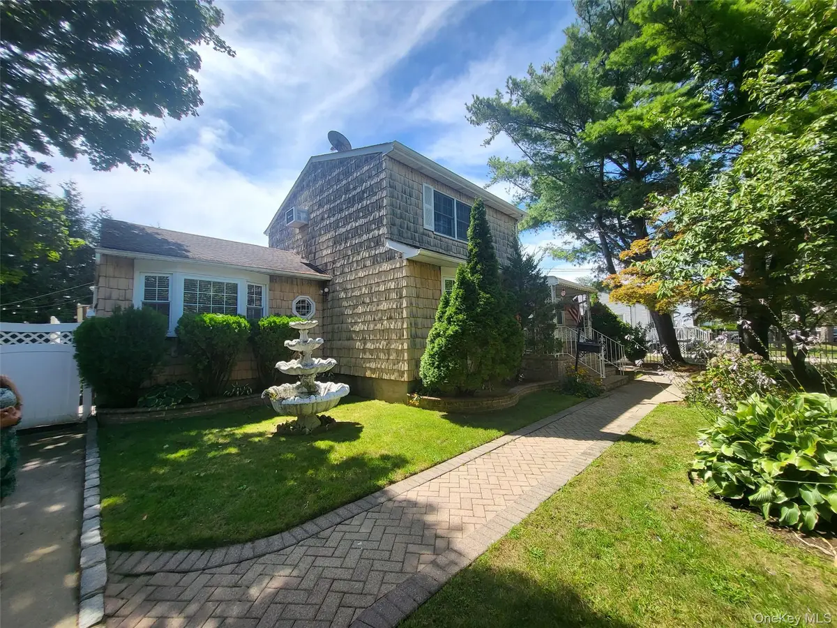 413 51st Street, Lindenhurst, NY 11757 - Image #1