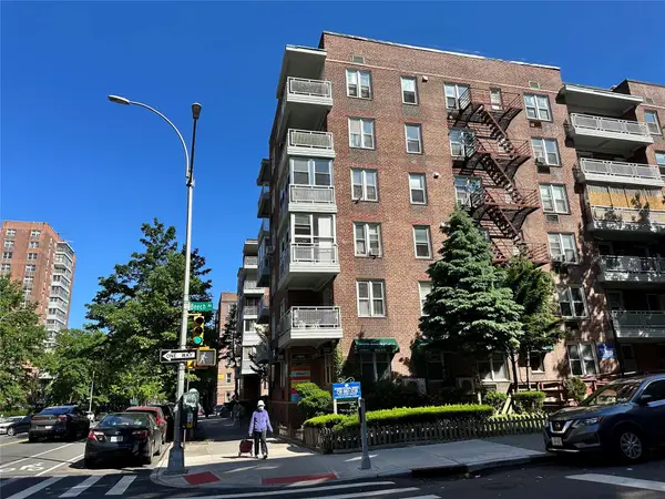 4343 Kissena Boulevard #611, Flushing, NY 11355