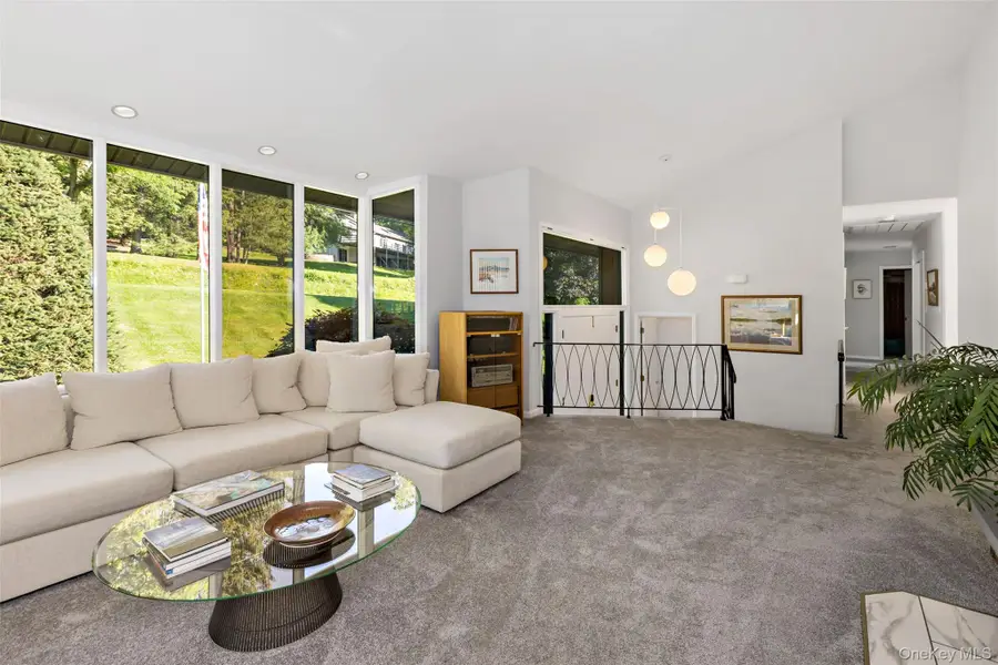 207 E Hook Road, Hopewell Junction, NY 12533 - Image #3