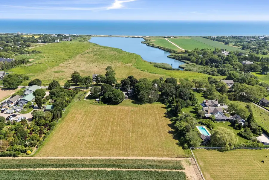 75 Wainscott Main, Wainscott, NY 11975 - Image #2